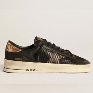 Women’s Golden Goose Stardan- Black and Gold Size 8.5 (39)- EXCELLENT CONDITION